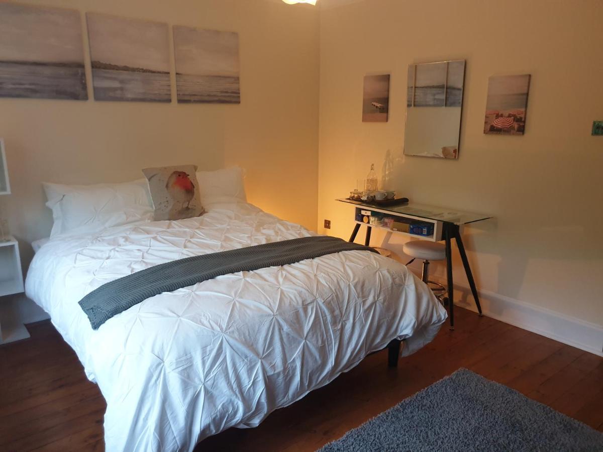 Little Robin Gate - Free Parking - Central - 10 Min Walk To Train Station بورنماوث المظهر الخارجي الصورة