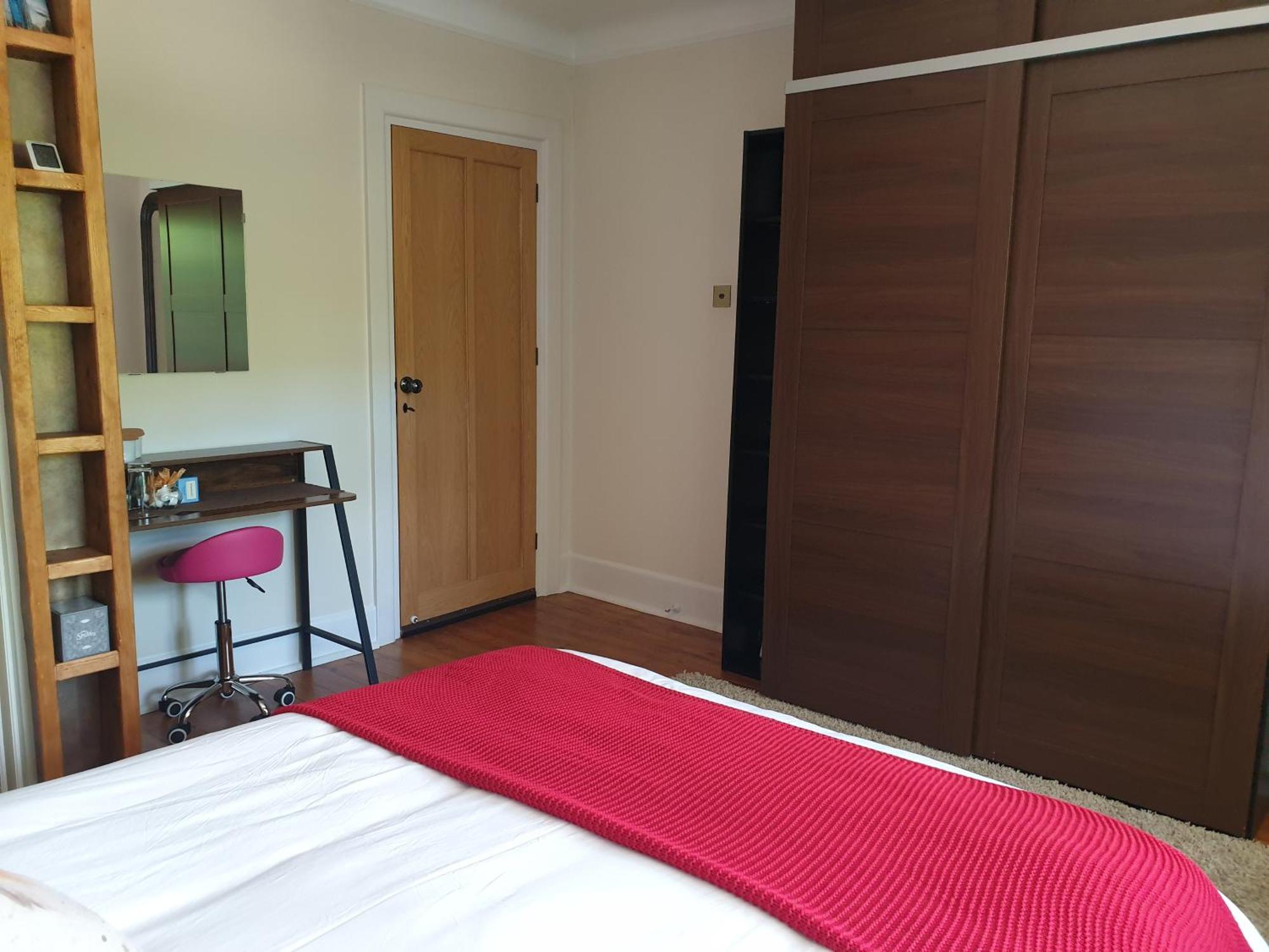 Little Robin Gate - Free Parking - Central - 10 Min Walk To Train Station بورنماوث المظهر الخارجي الصورة