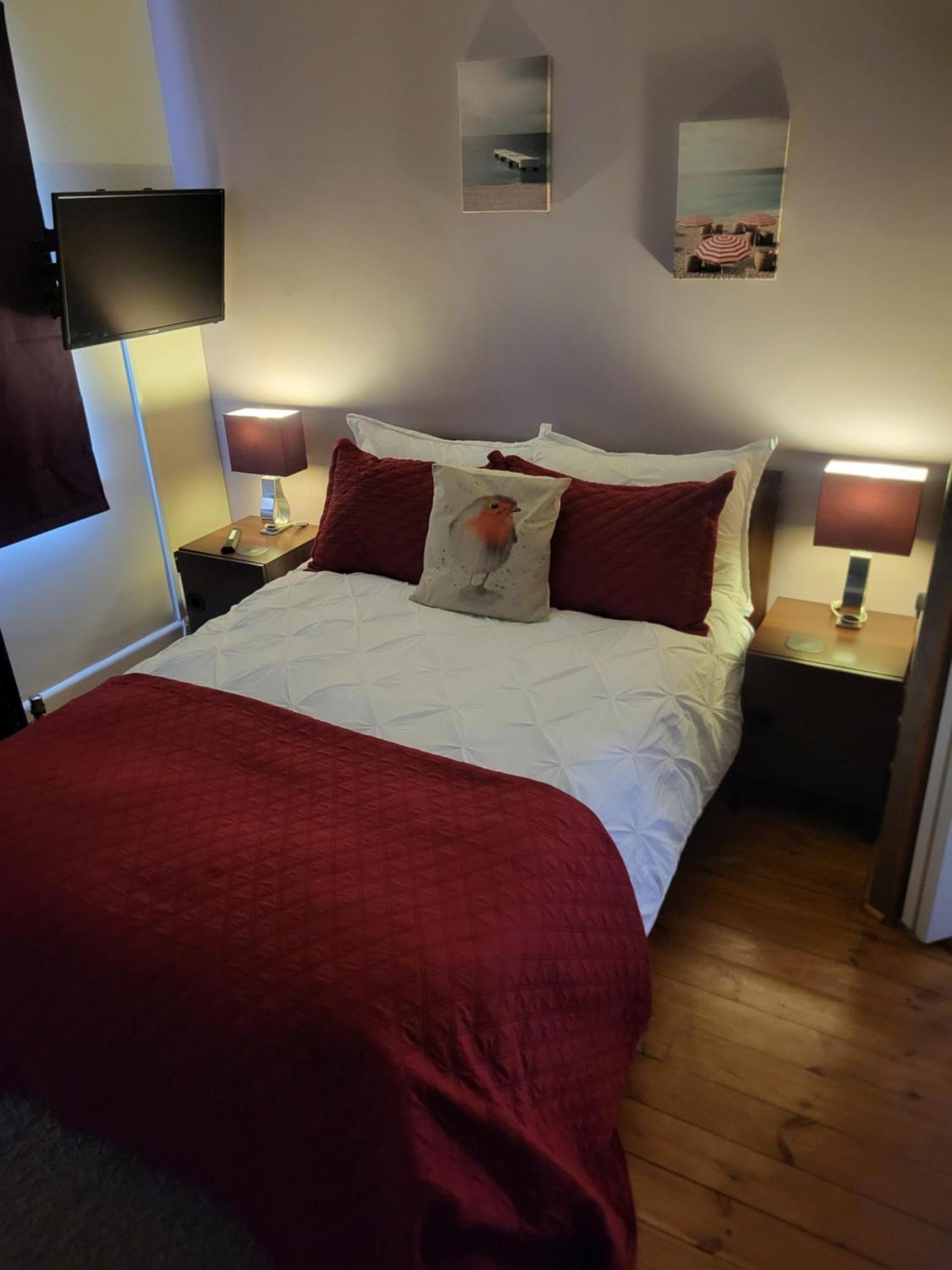 Little Robin Gate - Free Parking - Central - 10 Min Walk To Train Station بورنماوث المظهر الخارجي الصورة