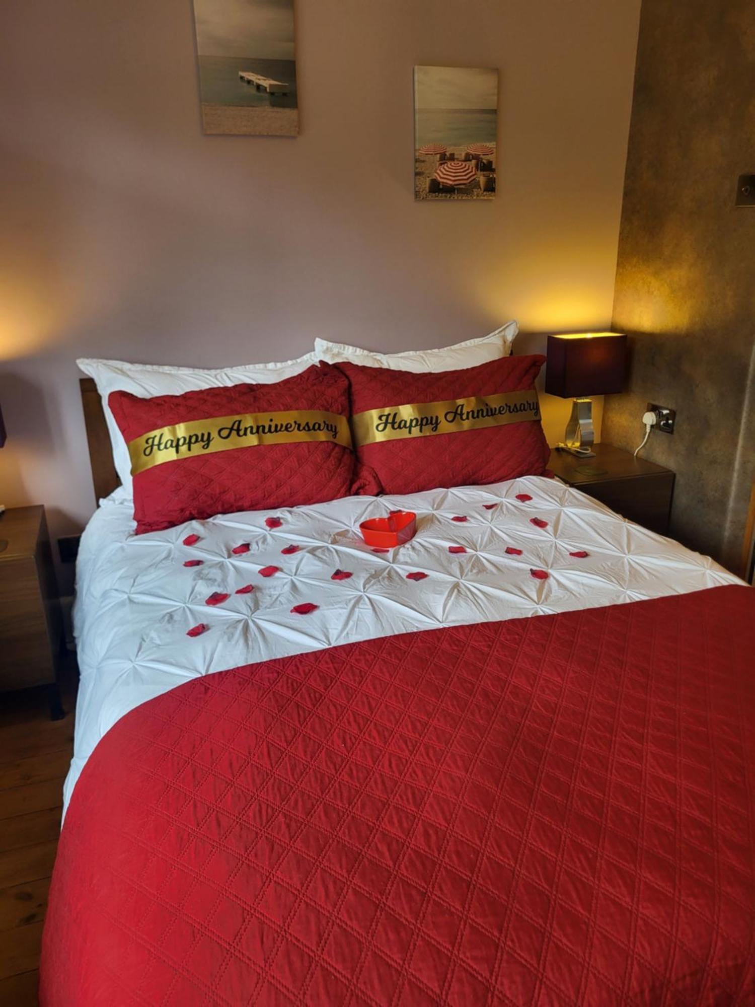 Little Robin Gate - Free Parking - Central - 10 Min Walk To Train Station بورنماوث المظهر الخارجي الصورة